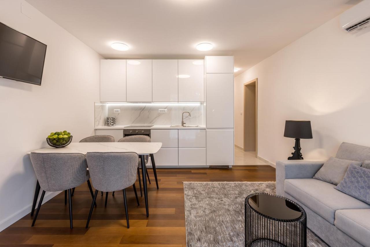 Apartment Fortuna Split Bagian luar foto