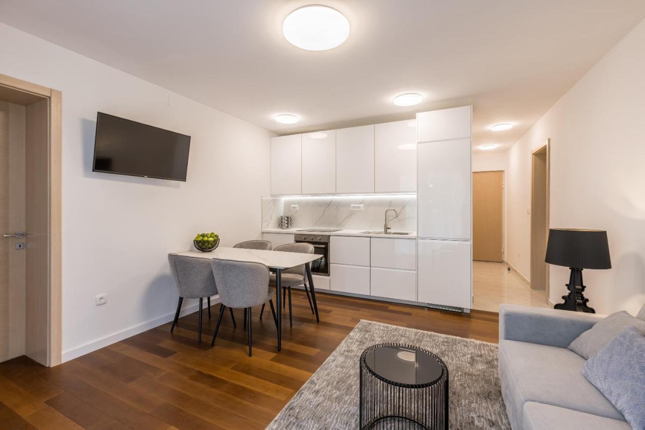 Apartment Fortuna Split Bagian luar foto