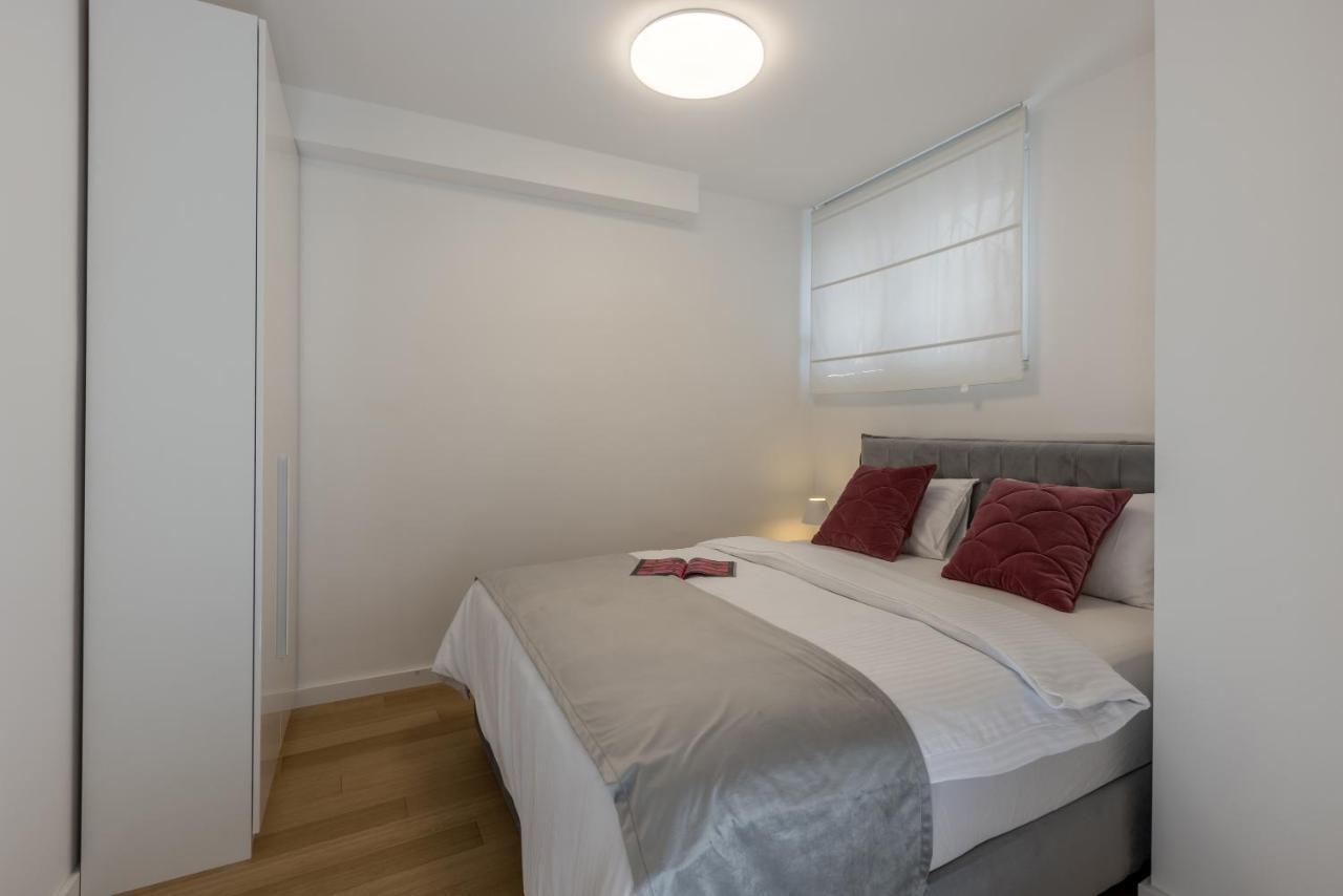 Apartment Fortuna Split Bagian luar foto
